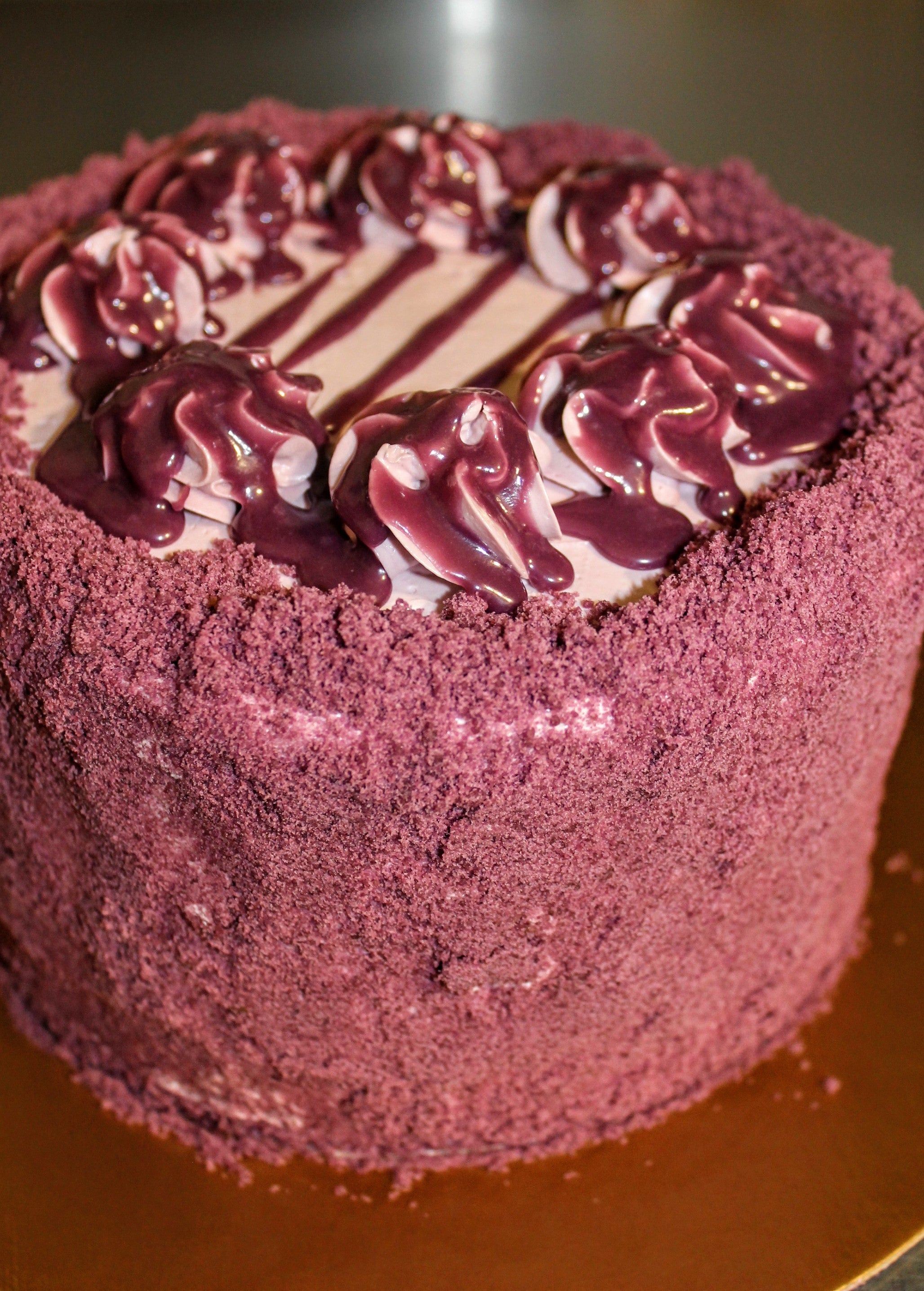 6" Ube & Dulce De Leche Cake